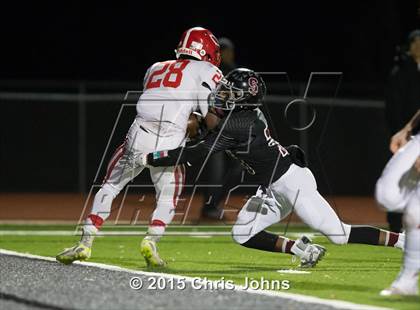 Thumbnail 3 in Rockwood Summit vs. Chaminade (MSHSAA Class 5 Quarterfinal) photogallery.