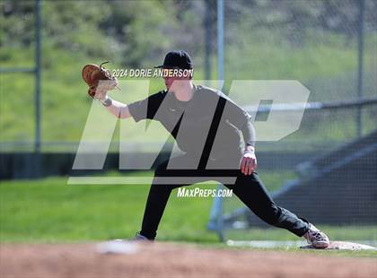 Thumbnail 3 in Sheldon @ Vista del Lago photogallery.