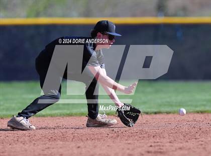 Thumbnail 3 in Sheldon @ Vista del Lago photogallery.