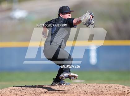 Thumbnail 2 in Sheldon @ Vista del Lago photogallery.