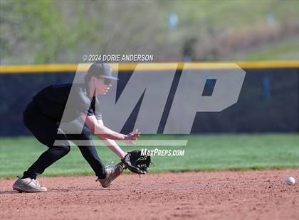 Thumbnail 2 in Sheldon @ Vista del Lago photogallery.