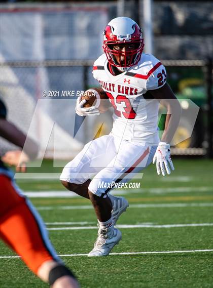 Thumbnail 2 in Stoughton vs. Milford photogallery.