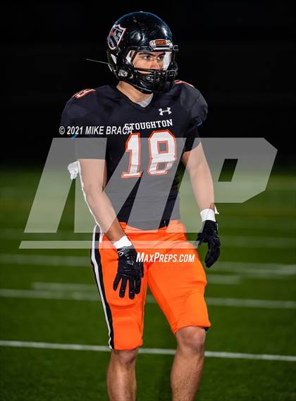 Thumbnail 3 in Stoughton vs. Milford photogallery.