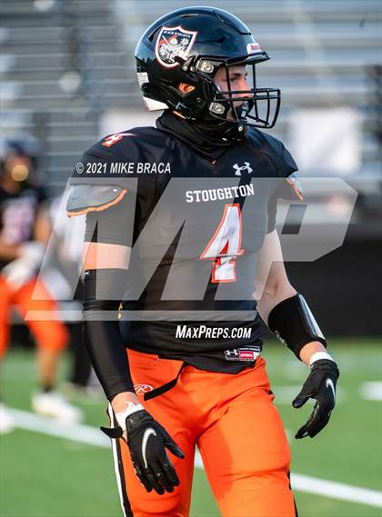 Thumbnail 2 in Stoughton vs. Milford photogallery.