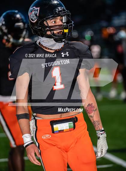 Thumbnail 3 in Stoughton vs. Milford photogallery.