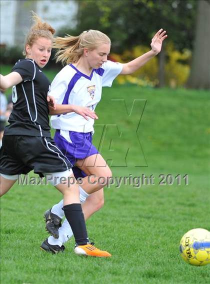 Thumbnail 3 in Lancaster Mennonite @ Lancaster Catholic photogallery.
