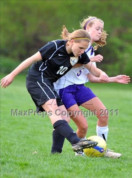 Thumbnail 2 in Lancaster Mennonite @ Lancaster Catholic photogallery.