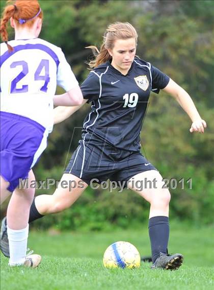 Thumbnail 2 in Lancaster Mennonite @ Lancaster Catholic photogallery.