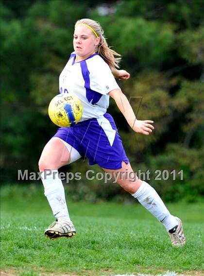 Thumbnail 3 in Lancaster Mennonite @ Lancaster Catholic photogallery.