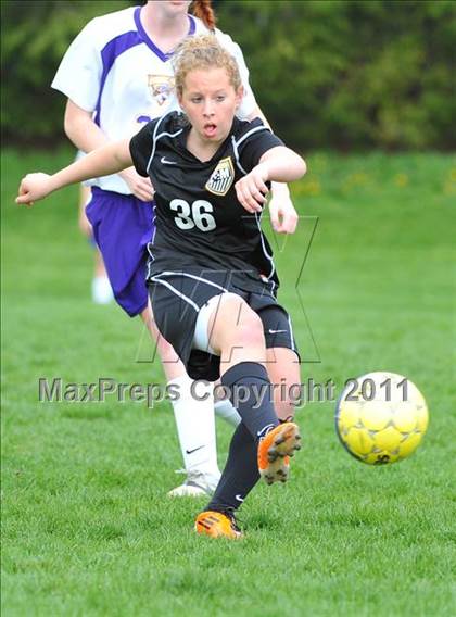 Thumbnail 3 in Lancaster Mennonite @ Lancaster Catholic photogallery.