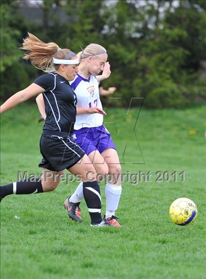 Thumbnail 1 in Lancaster Mennonite @ Lancaster Catholic photogallery.
