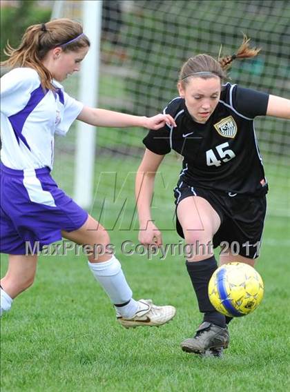 Thumbnail 3 in Lancaster Mennonite @ Lancaster Catholic photogallery.
