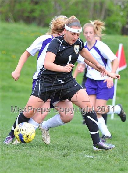 Thumbnail 2 in Lancaster Mennonite @ Lancaster Catholic photogallery.