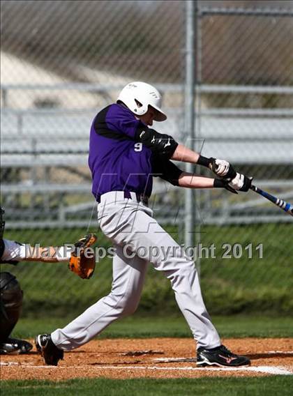 Thumbnail 2 in Angleton vs Hargrave (Goose Creek Memorial Tournament) photogallery.
