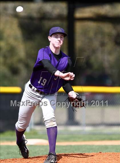 Thumbnail 3 in Angleton vs Hargrave (Goose Creek Memorial Tournament) photogallery.