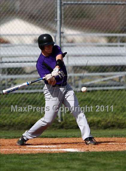 Thumbnail 3 in Angleton vs Hargrave (Goose Creek Memorial Tournament) photogallery.