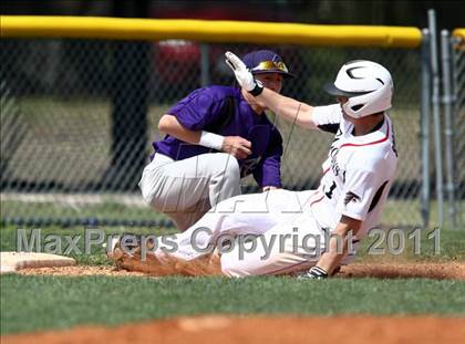 Thumbnail 2 in Angleton vs Hargrave (Goose Creek Memorial Tournament) photogallery.