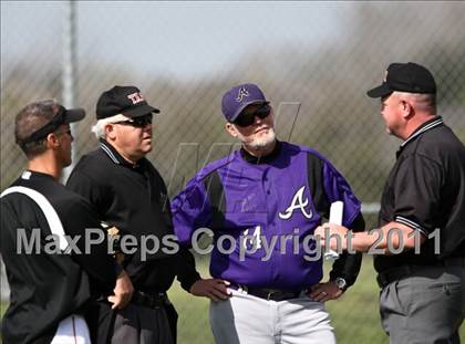 Thumbnail 2 in Angleton vs Hargrave (Goose Creek Memorial Tournament) photogallery.