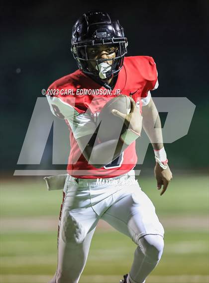 Thumbnail 2 in Pearl-Cohn vs Brentwood Academy (scrimmage) photogallery.