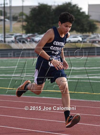 Thumbnail 2 in NEISD Invitational photogallery.