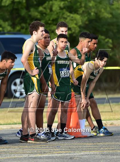 Thumbnail 1 in NEISD Invitational photogallery.