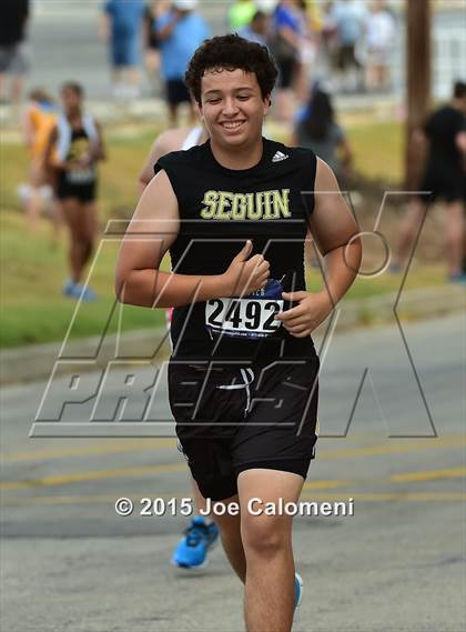 Thumbnail 3 in NEISD Invitational photogallery.