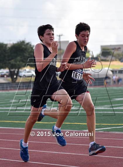 Thumbnail 3 in NEISD Invitational photogallery.
