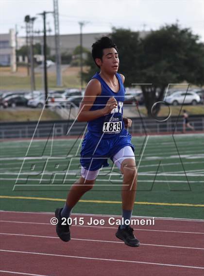 Thumbnail 1 in NEISD Invitational photogallery.