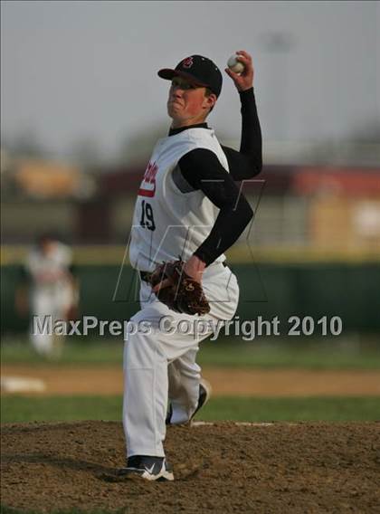 Thumbnail 3 in O'Fallon @ Granite City photogallery.
