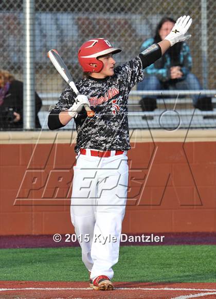 Thumbnail 2 in Mineral Wells vs Alvarado (Bowie Invitational) photogallery.