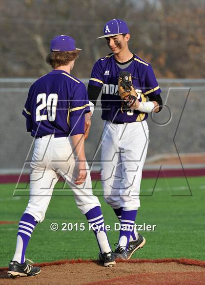Thumbnail 1 in Mineral Wells vs Alvarado (Bowie Invitational) photogallery.