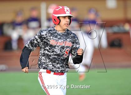 Thumbnail 3 in Mineral Wells vs Alvarado (Bowie Invitational) photogallery.