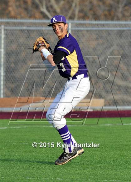 Thumbnail 2 in Mineral Wells vs Alvarado (Bowie Invitational) photogallery.