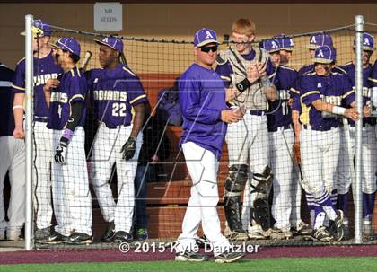 Thumbnail 2 in Mineral Wells vs Alvarado (Bowie Invitational) photogallery.