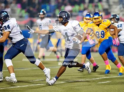 Thumbnail 1 in Pope @ Chattahoochee photogallery.