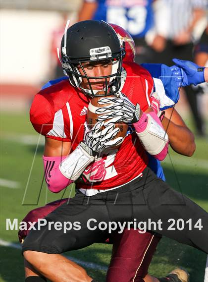 Thumbnail 3 in Native All-Star Football Classic (Red Hawks vs. Blue Eagles) photogallery.