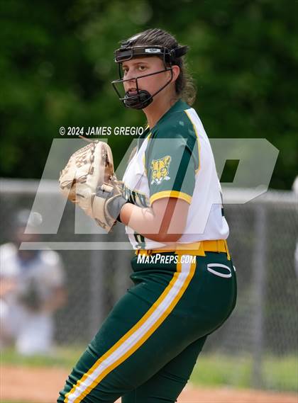 Thumbnail 3 in Blackhawk vs Hampton (WPIAL 4A Semifinal) photogallery.