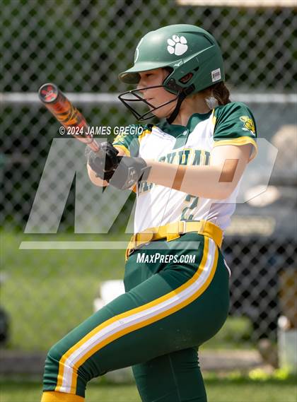 Thumbnail 2 in Blackhawk vs Hampton (WPIAL 4A Semifinal) photogallery.