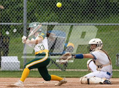Thumbnail 2 in Blackhawk vs Hampton (WPIAL 4A Semifinal) photogallery.