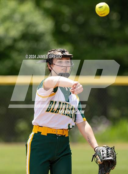 Thumbnail 3 in Blackhawk vs Hampton (WPIAL 4A Semifinal) photogallery.