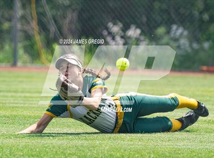 Thumbnail 3 in Blackhawk vs Hampton (WPIAL 4A Semifinal) photogallery.