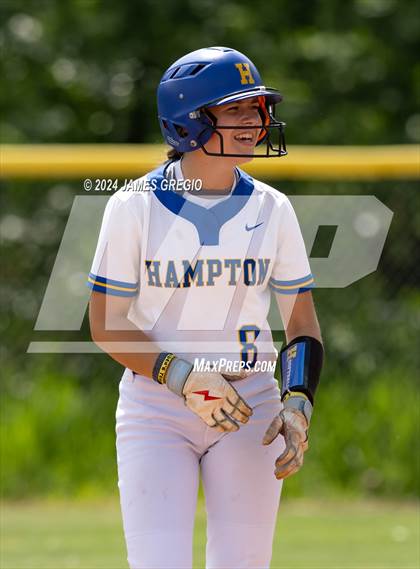 Thumbnail 2 in Blackhawk vs Hampton (WPIAL 4A Semifinal) photogallery.