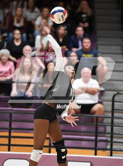 Thumbnail 2 in Sunnyslope @ Hamilton  (AIA 6A Quarterfinal) photogallery.