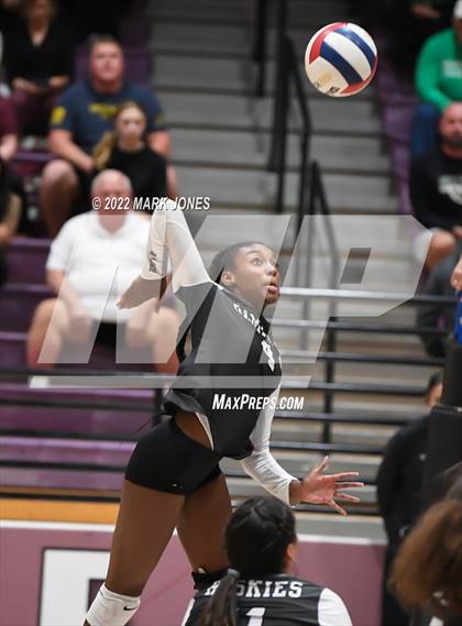 Thumbnail 1 in Sunnyslope @ Hamilton  (AIA 6A Quarterfinal) photogallery.