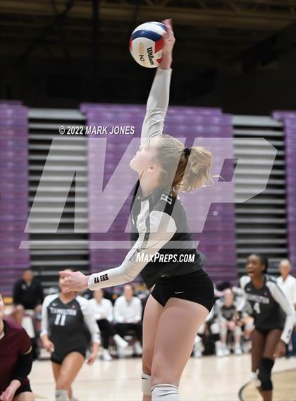 Thumbnail 2 in Sunnyslope @ Hamilton  (AIA 6A Quarterfinal) photogallery.
