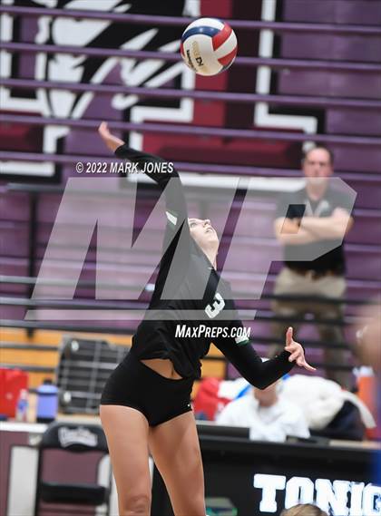 Thumbnail 3 in Sunnyslope @ Hamilton  (AIA 6A Quarterfinal) photogallery.