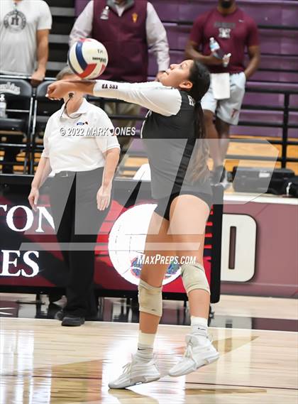 Thumbnail 3 in Sunnyslope @ Hamilton  (AIA 6A Quarterfinal) photogallery.