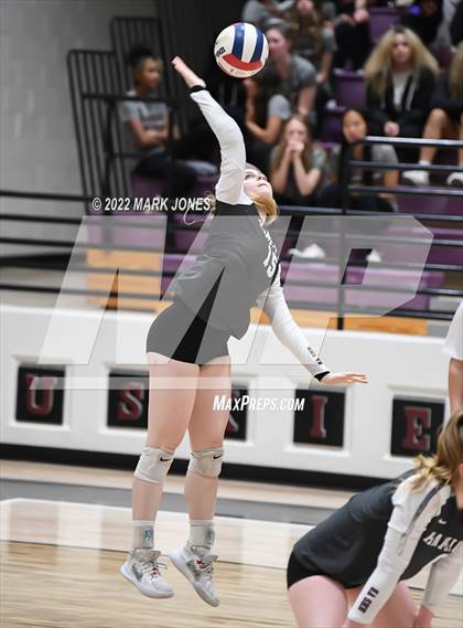 Thumbnail 2 in Sunnyslope @ Hamilton  (AIA 6A Quarterfinal) photogallery.