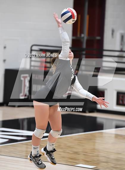 Thumbnail 2 in Sunnyslope @ Hamilton  (AIA 6A Quarterfinal) photogallery.