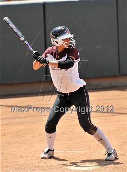 Thumbnail 3 in El Modena vs. Palos Verdes Peninsula (Woodbridge Tournament) photogallery.